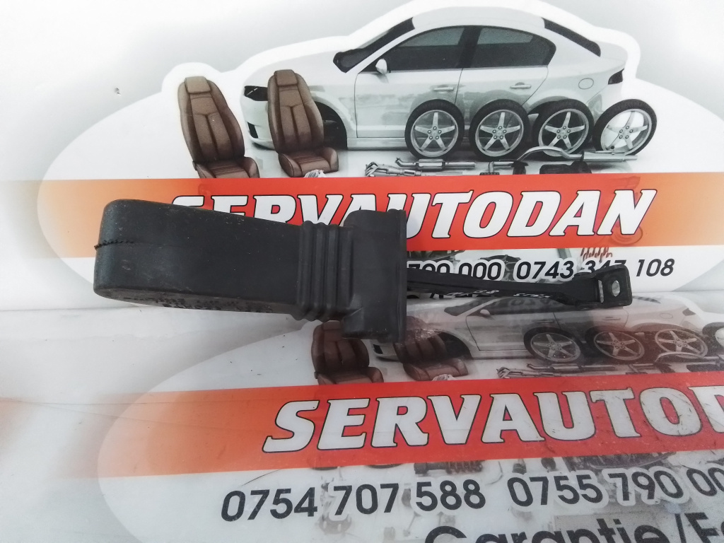 Opritor usa Audi A4 facelift (2011-2015) [B8] 2.0 Motorina 2012, 8K0837267B