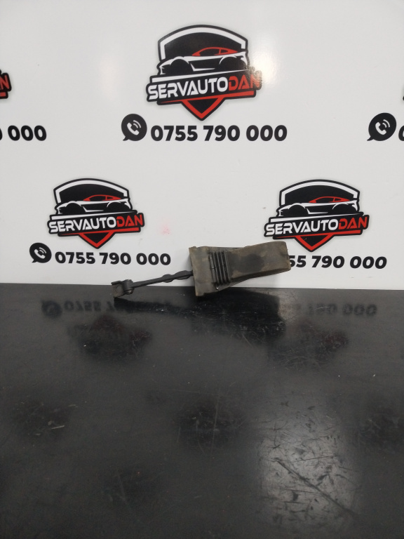 Opritor usa Audi A5 facelift (2012-2016) 2.0 Motorina 2012, 8T0837267