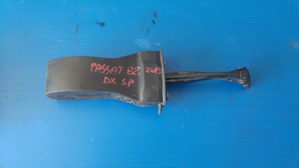 Opritor usa dreapta spate vw passat b8 2015 3g0839267