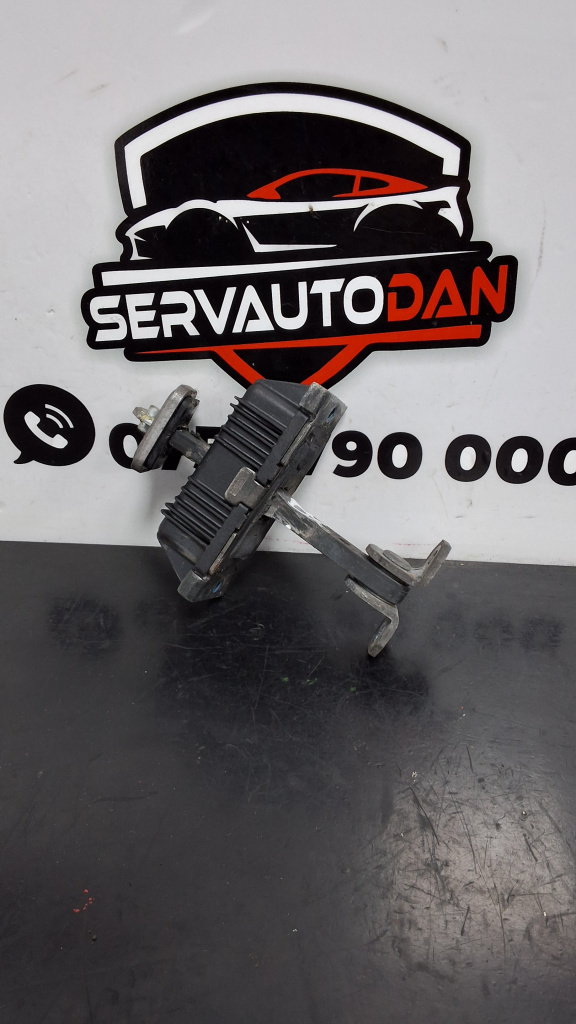 Opritor usa Mercedes-Benz Vito (2003-2009) [W639] 3.0 Motorina 2007, DREAPTA