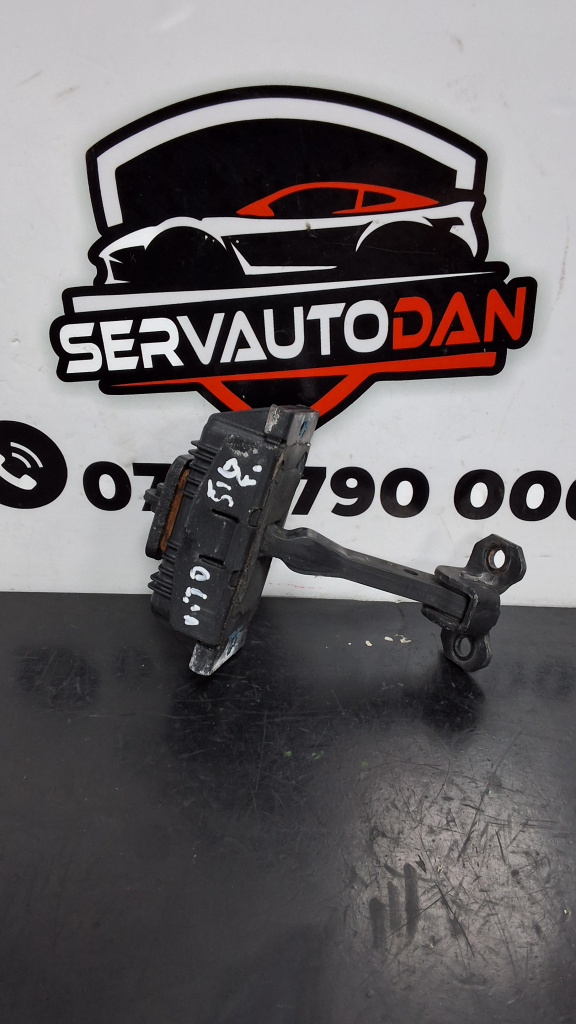 Opritor usa Mercedes-Benz Vito (2009->) [w639] 2.2 Motorina 2013, A6397200216
