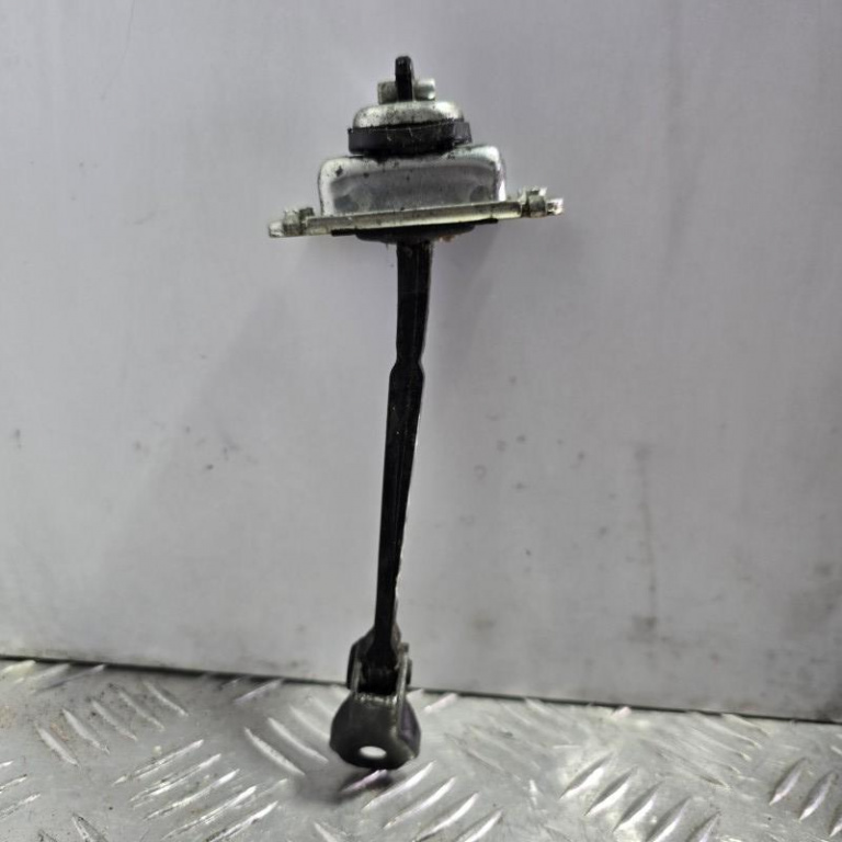 Opritor usa stanga dreapta fata Opel Antara 2006-2010