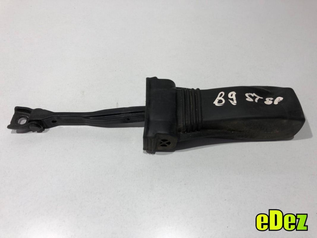 Opritor usa stanga spate Audi A4 (2015-2019) [8W2, B9] 8w0839267