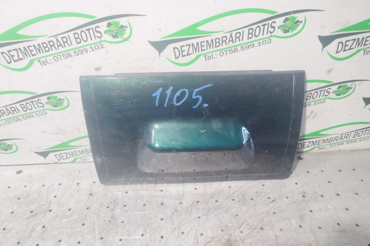 Ornament 163 880 09 05 Mercedes-Benz ML W163 [1997 - 2001] Crossover 5-usi ML 270 CDI MT (163 hp)