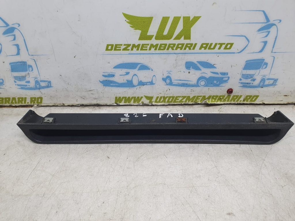 Ornament 24436849 Opel Corsa C [2000 - 2003] 1.2 benzina Z12XE