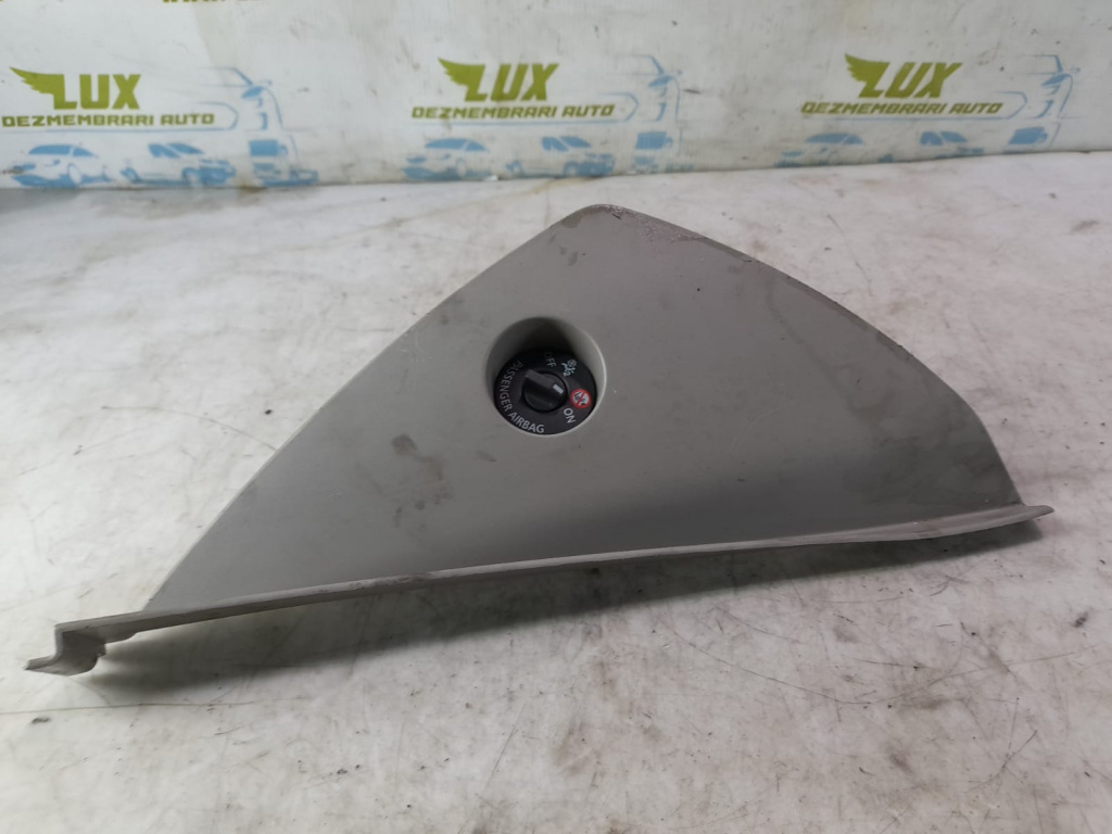 Ornament 689202213r Renault Zoe [2012 - 2020] 5AQ601