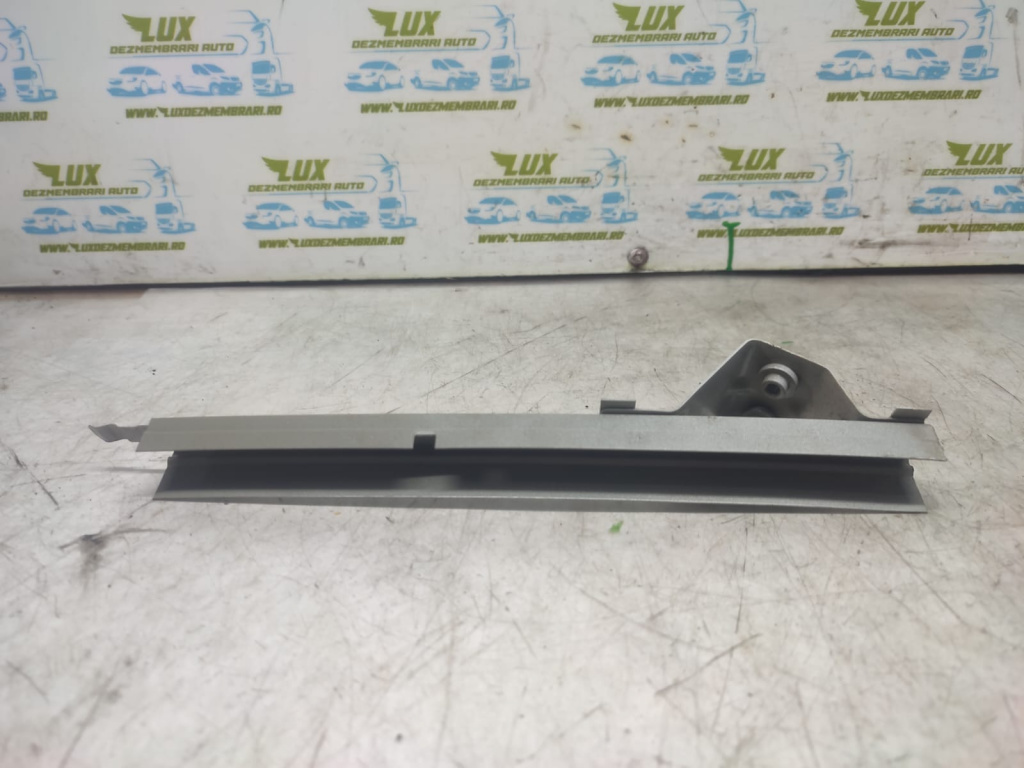 Ornament 822173240R Renault Zoe [2012 - 2020] 5AQ601