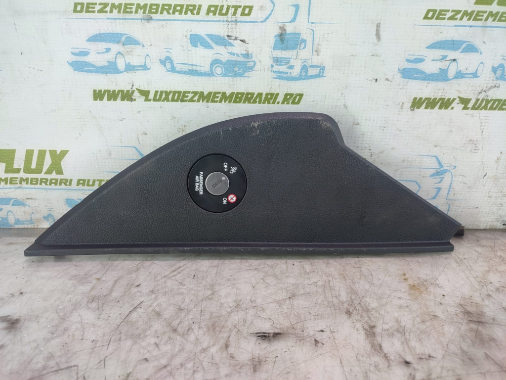 Ornament 84768-d7100 Hyundai Tucson 3 [2015 - 2020] 2.0 crdi D4HA