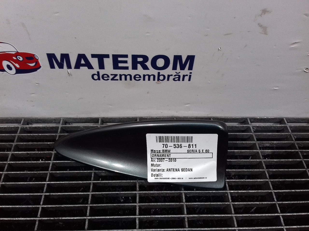 ORNAMENT ANTENA BMW SERIA 5 E 60 SERIA 5 E 60 - - (2007 2010)