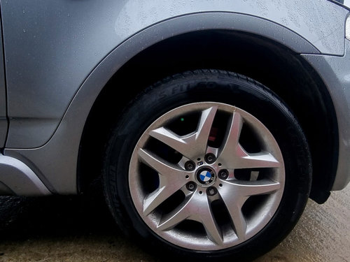 Ornament aripa dreapta fata Bmw X3 (E83) [Fabr 2003-2009] 2.0 N47D 130 KW / 177 CP