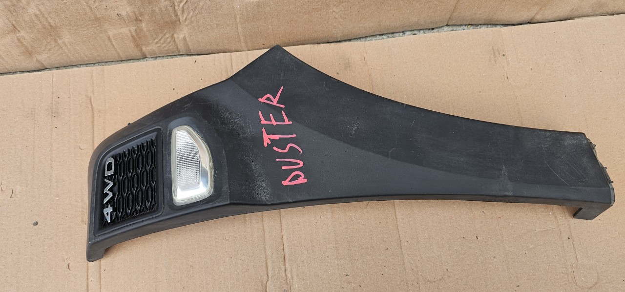 Ornament aripa dreapta fata Dacia Duster 2 2018 2019 2020 2021
