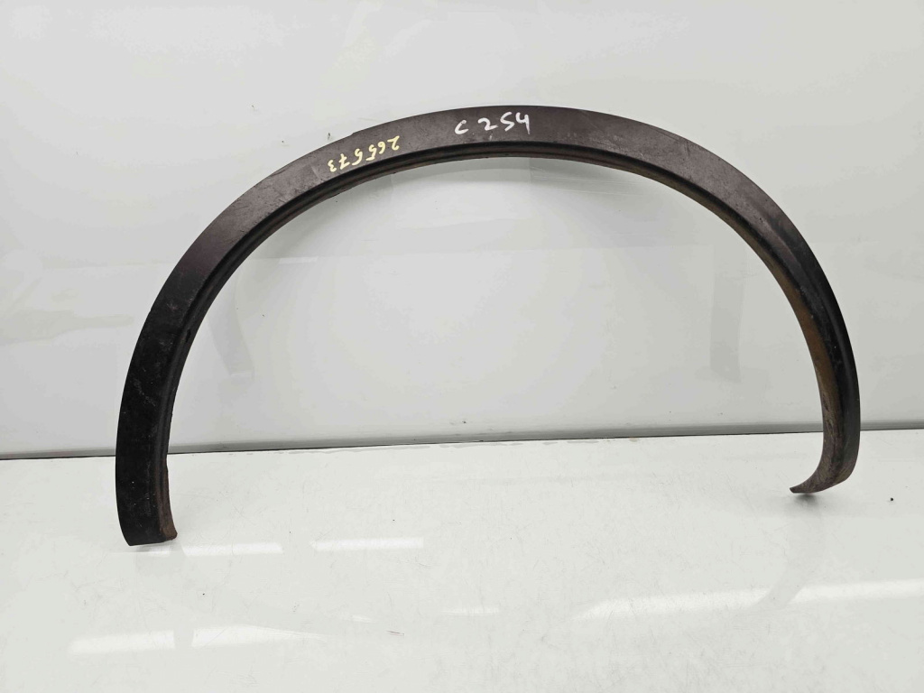 Ornament aripa dreapta spate Nissan Qashqai [Fabr 2007-2014] OEM