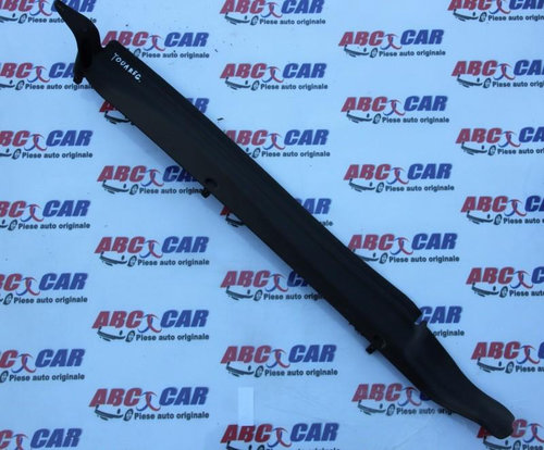Ornament aripa dreapta Volkswagen Touareg 2 2010-2015 7P6821112B