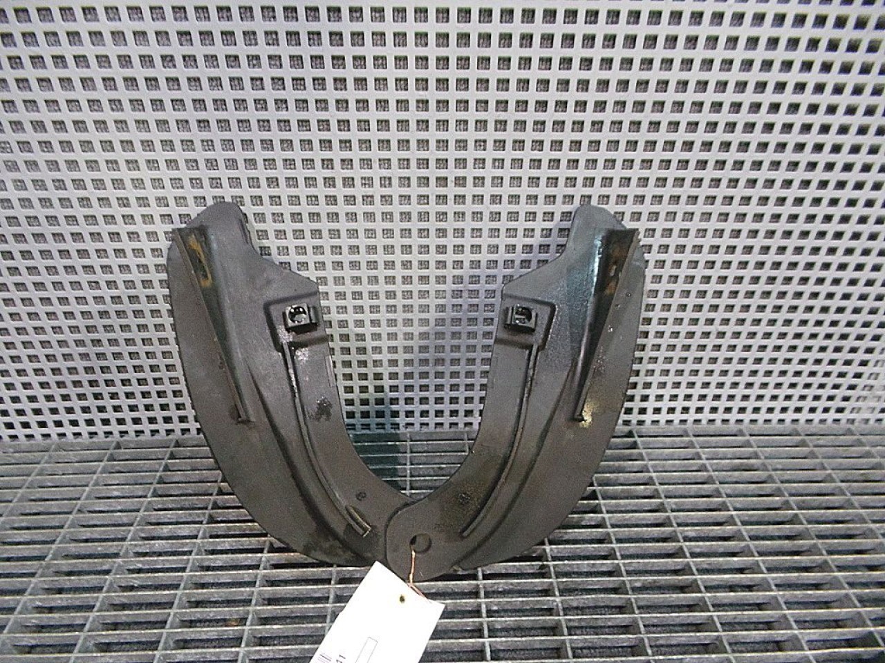 ORNAMENT ARIPA SPATE AUDI A4 A4 - - (2004 2007)