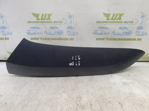 Ornament aripa stanga spate 903903329r Dacia Logan 2 [facelift] [2017 - 2020] MCV wagon 5-usi 0.9 tc...