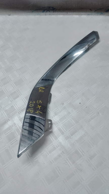 Ornament bara fata dreapta Suzuki SX4 - Motorina 2018, 7175164R1R