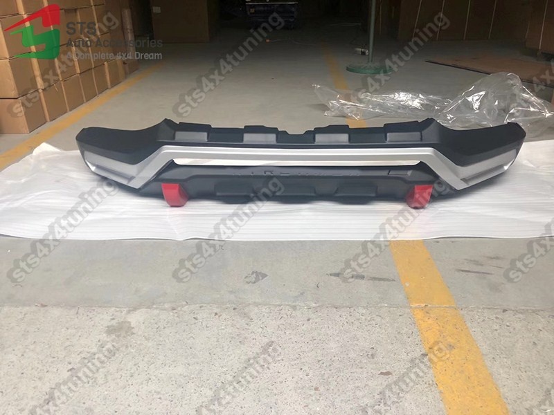 ORNAMENT BARA FATA/PRELUNGIRE MITSUBISHI L200 TRITON 2019-2024 [V2]