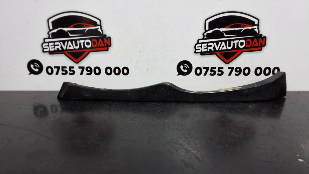Ornament BMW Seria 3 (1998-2005) [E46] 2.0 Motorina 2004, STANGA / FAR / 7030553