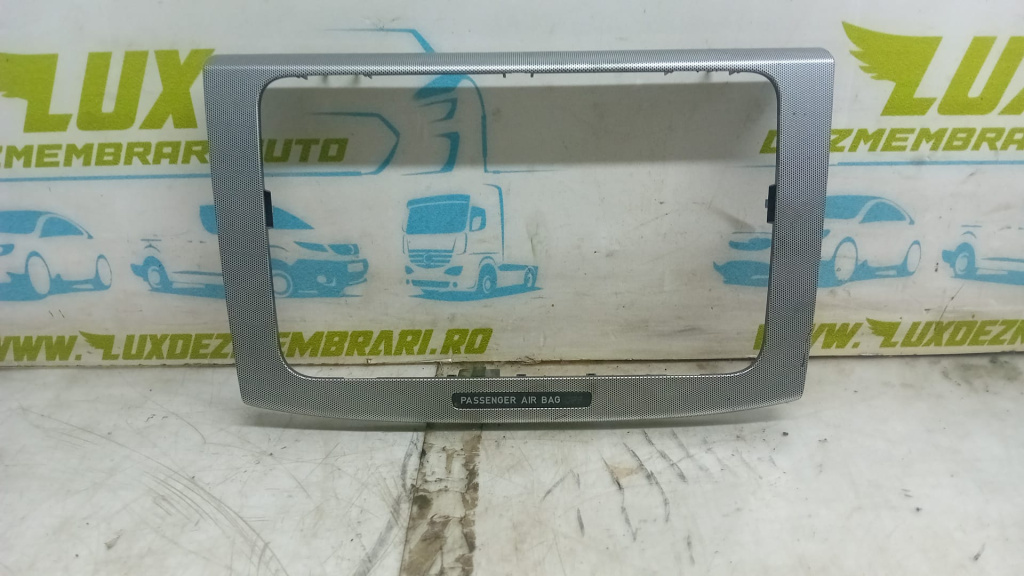 Ornament bord 31841-0100 Volkswagen VW Passat B6 [2005 - 2010]