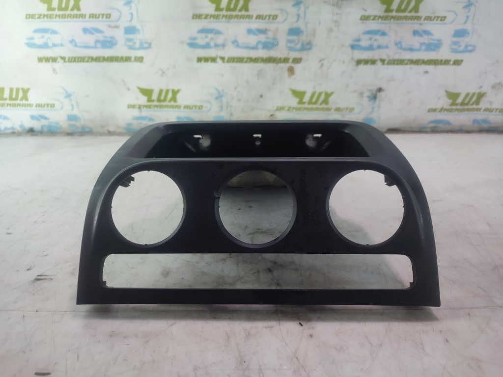 Ornament bord 5M0819422 Volkswagen VW Tiguan 5N [2007 - 2011] 2.0 tdi CBAB