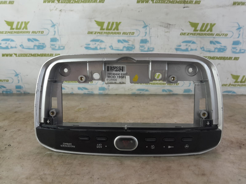Ornament bord 61235500 Fiat Punto 3 [2th facelift] [2012 - 2020] 1.4 benzina 1574266