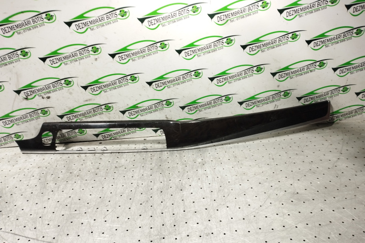 Ornament bord 9192937-10 BMW Seria 5 F11 [2009 - 2013] Touring wagon 520 d MT (184 hp)