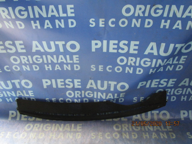 Ornament bord Audi A6 C6; 4F1819923A