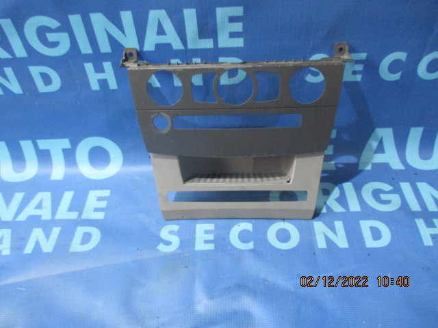 Ornament bord BMW E60 2004; 7063145