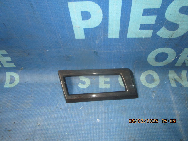Ornament bord BMW E60 2009;  6989861
