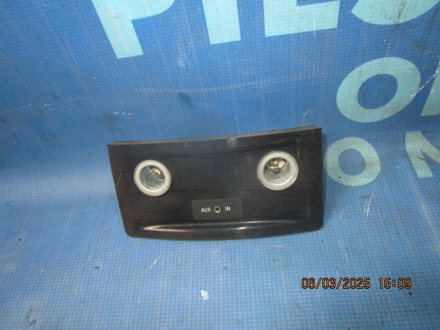 Ornament bord BMW E60 , 6989865 (consola spate)