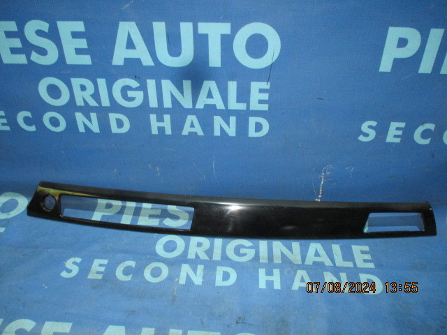 Ornament bord BMW E90 2009; 7132853 (comanda aer)