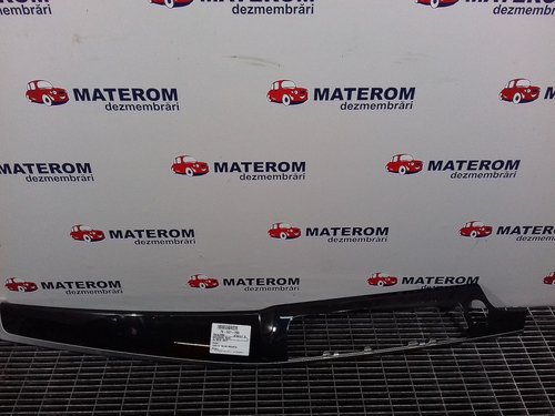 ORNAMENT BORD BMW SERIA 5 F 10 - - (2014 2017)