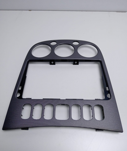 Ornament bord centru A1686802136 Mercedes-Benz A-Class W168 [1997 - 2001]