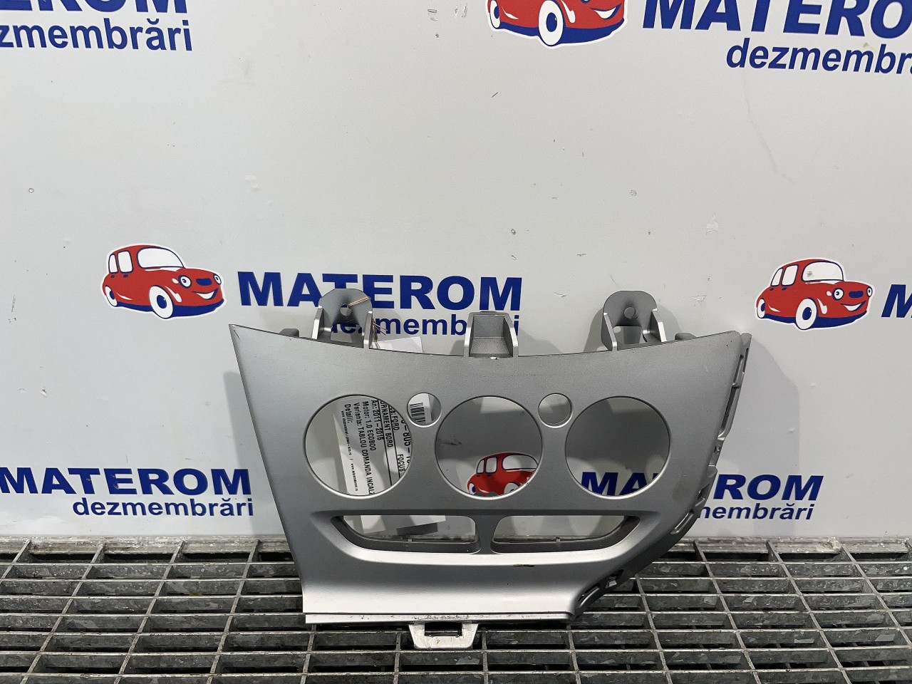 ORNAMENT BORD FORD FOCUS 1.0 ECOBOOST - (2011 2014)