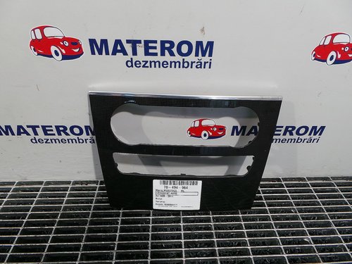 ORNAMENT BORD MERCEDES ML - - (2005 2011)