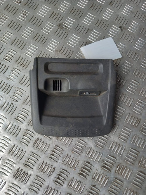 Ornament bord Nissan Primastar 2.0 DCI 2012 cod 8200933912