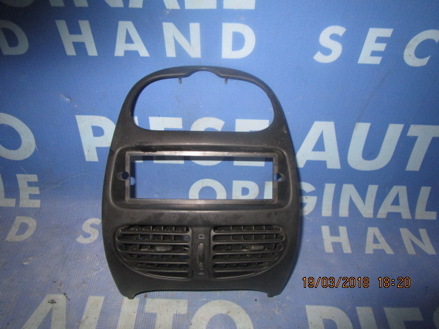 Ornament bord Peugeot 206 ; 9640404777 (consola)