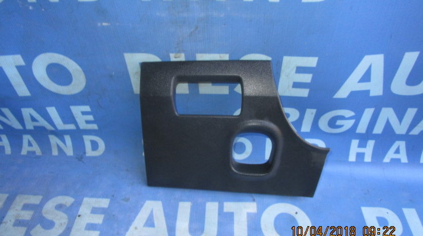 Ornament bord Renault Megane ; 8200182566