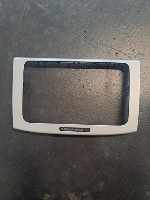 Ornament bord VW Passat CC (357) (fabr 2008-2012) 2.0 CBAB - COD 3C0858069AE