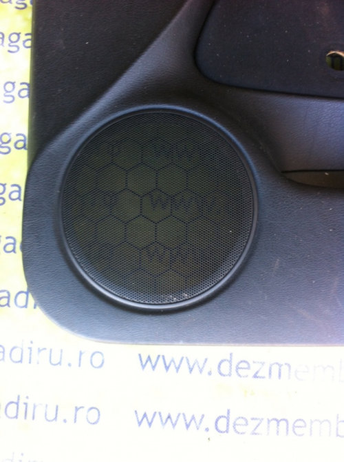 Ornament boxa dreapta fata Volkswagen Bora [1998 - 2005] Sedan 1.6 16V MT (105 hp) (1J2) 16V