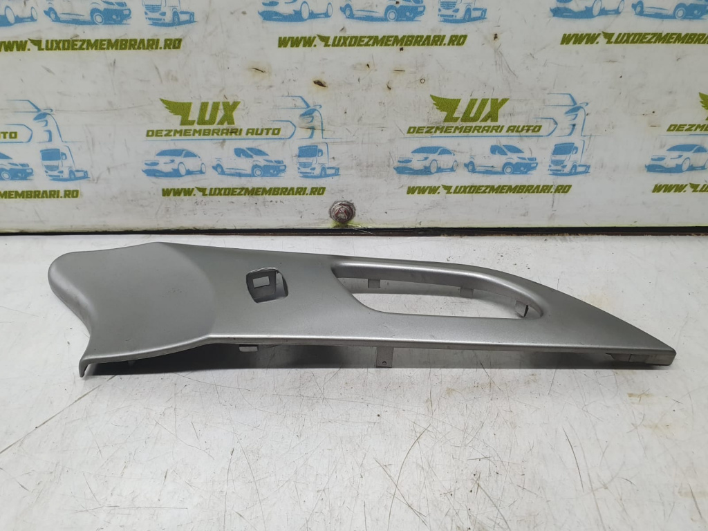Ornament buton geam dreapta fata 9643531277 Peugeot 407 [2004 - 2010]