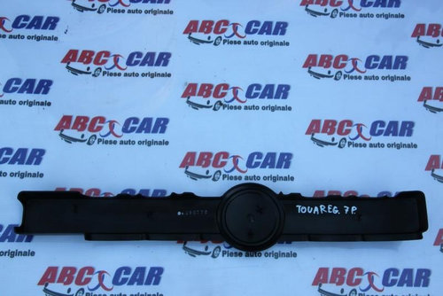Ornament capac motor Volkswagen Touareg 2 2010-2015 7P6971797