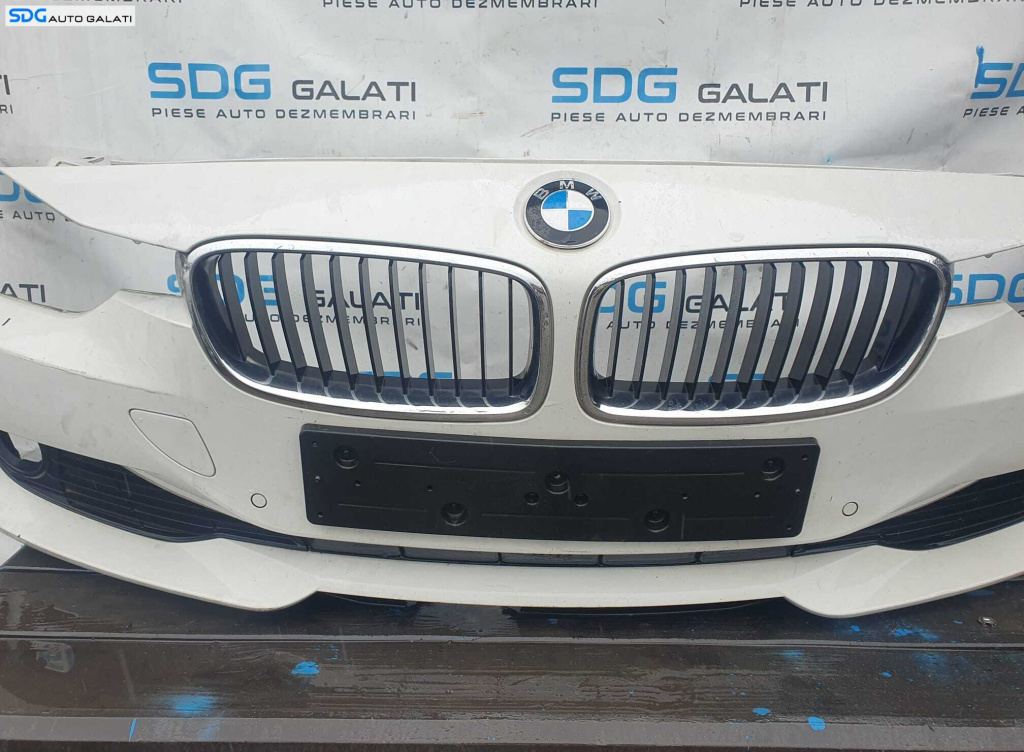Ornament Capac Plastic Cui Carlig Infiletant de pe Bara Spoiler Fata BMW Seria 3 F30 F31 2011 – 2015 [0922]