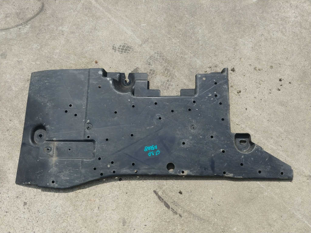 Ornament capac rezervor peugeot 5008 2 9820153180