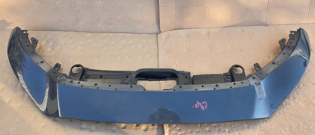 Ornament / Capac superior bara fata Mazda CX 30 / CX-30 2019 2020 2021 2022 2023