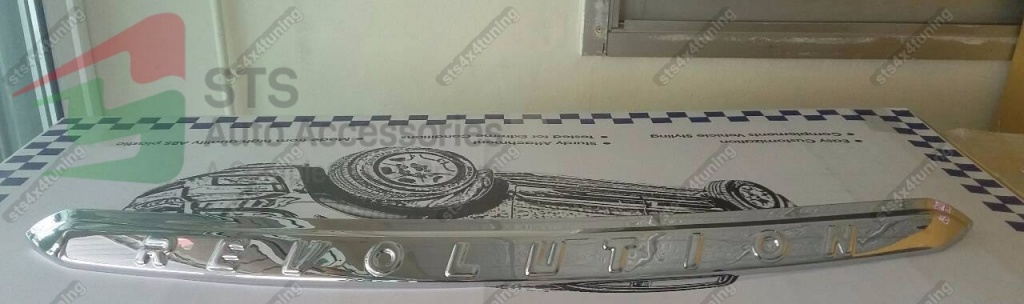 ORNAMENT CAPOTA CROMATE TOYOTA HILUX REVO 2016-2017 [REVOLUTION]