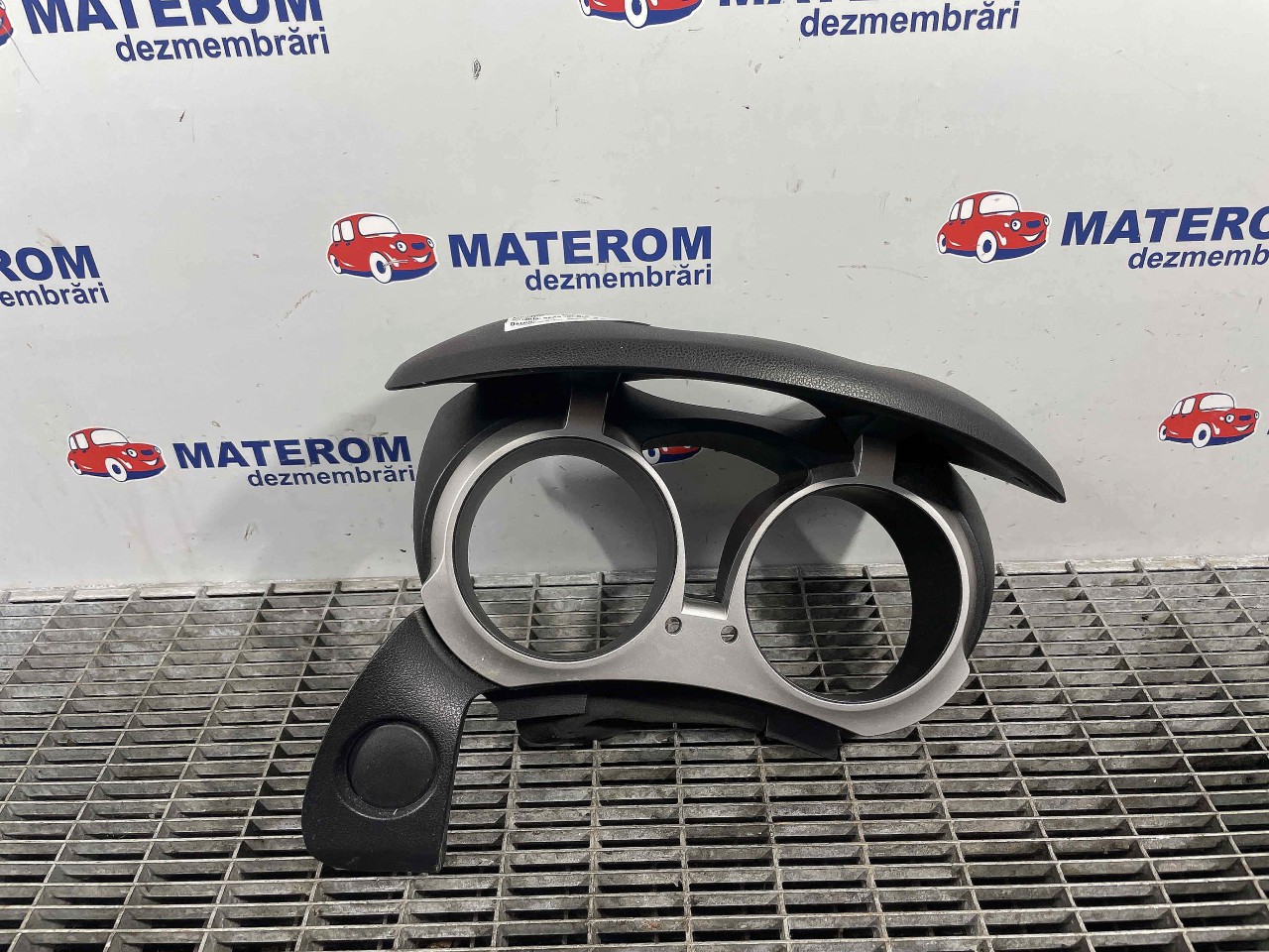 ORNAMENT CEAS BORD NISSAN JUKE JUKE - - (2010 2014)