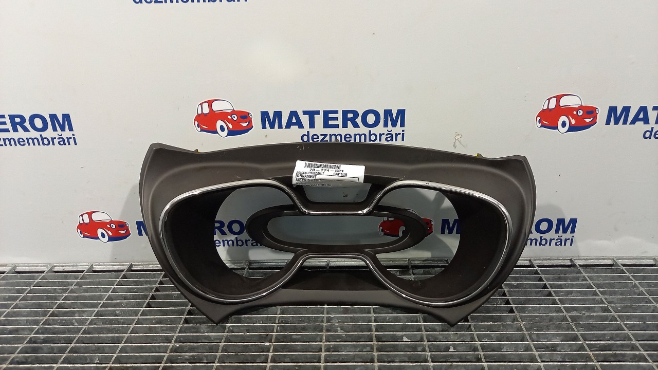 ORNAMENT CEAS BORD RENAULT CAPTUR - - (2013 2016)