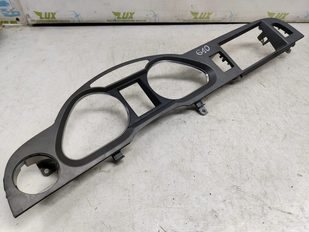 Ornament ceasuri bord 4f1857115b Audi A6 4F/C6 [2004 - 2008] 2.0 tdi BLB
