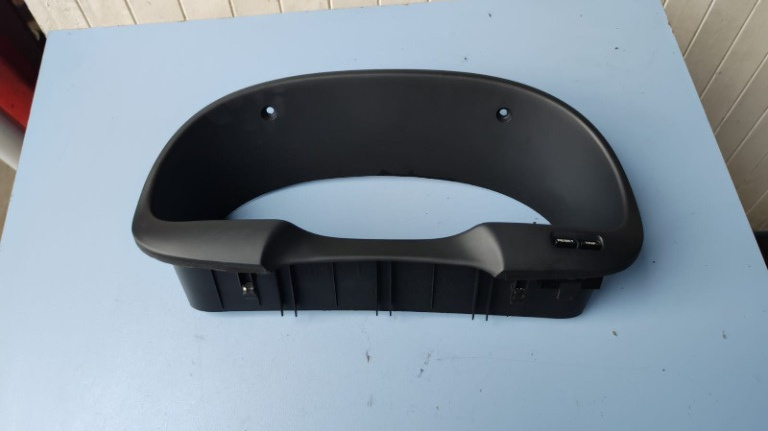 Ornament ceasuri bord Hyundai Santa Fe 2.7 G6EA 2007 Cod : 84831-2B000